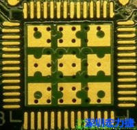 這也是不好的通孔設(shè)計(jì)，但部份通孔已經(jīng)用綠漆(mask)蓋上，但仍有部份通孔未塞孔。 