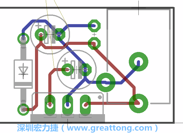 接地連結(jié)點(diǎn)的布線情形如下圖所示，利用這個(gè)練習(xí)來(lái)避免電路連線銳角化的產(chǎn)生是一個(gè)不錯(cuò)的選擇，你可以在工具列中的彎曲線路（Wire Bend）選項(xiàng)里改變各種布線的變化。