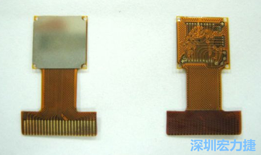 FPC可設(shè)計的電路復(fù)雜度與密度，比PCB遜色，但可適應(yīng)結(jié)構(gòu)的彈性結(jié)構(gòu)，成為電子產(chǎn)品設(shè)計重點。