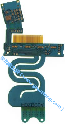 針對需要大幅撓曲應(yīng)用的特殊結(jié)構(gòu)造型，F(xiàn)PCB可進行彈性雷射裁型，讓FPCB材料的撓曲能力更佳。