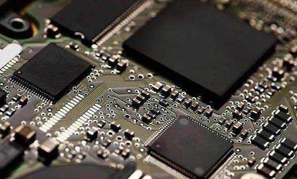 PCBA加工貼片元器件與插件元器件的區(qū)別在哪？
